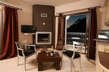 Hotel Epavlis Kalambaka Esterno foto
